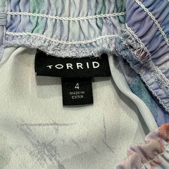 Torrid Womens Sleeveless Top Pink 4X Lightweight Breathable Pastel Flora… - Picture 4 of 10